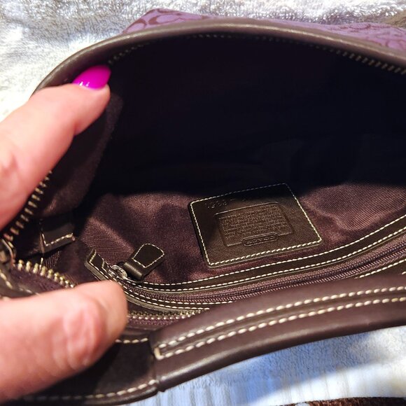 Coach Vintage Small Hobo Bag - Rare Purple Signature - Like New - Picture 6 of 12